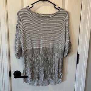 Max studio small top